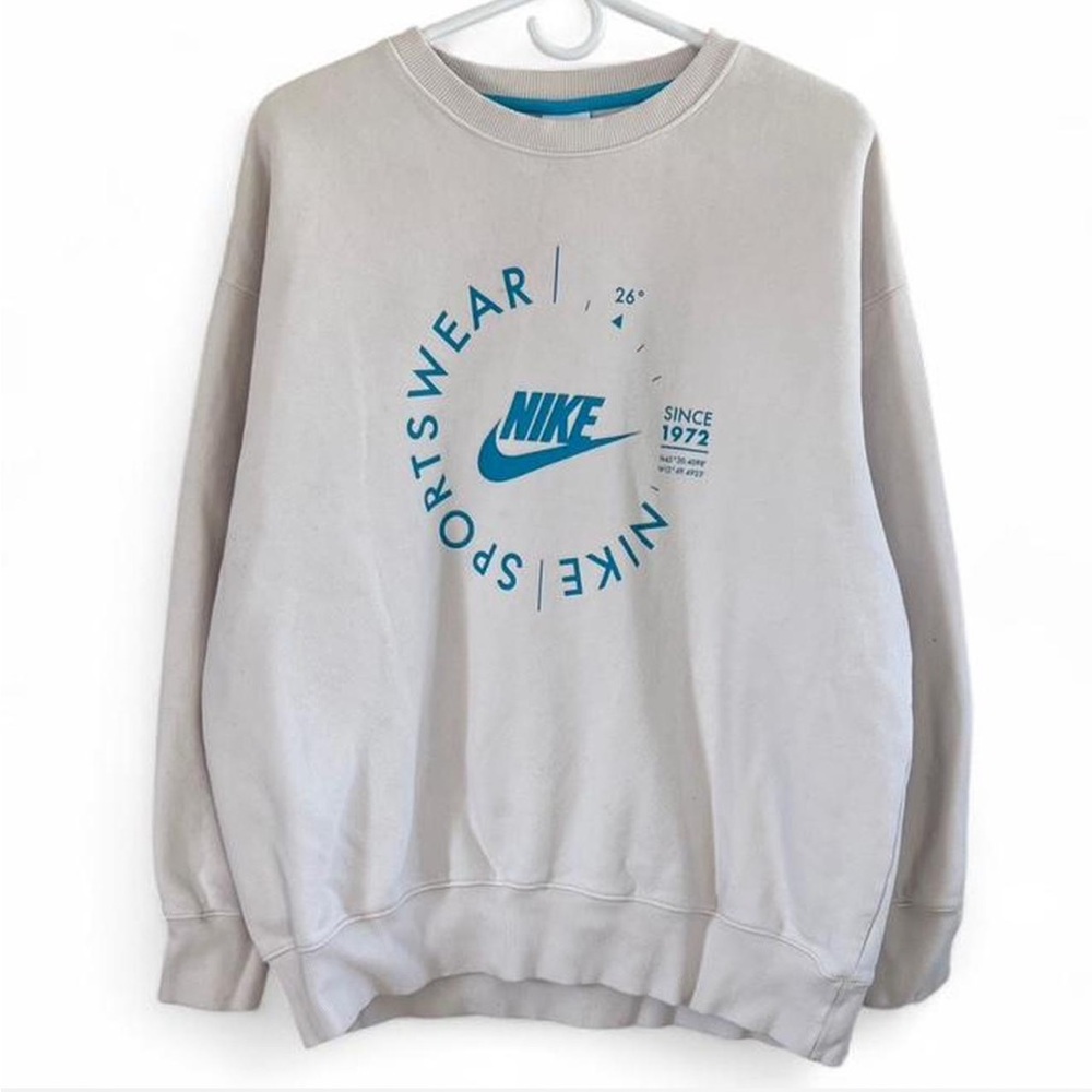 Nike Logo Oversized Classic Crewneck Sweatshirt Women's Size M Athleisure